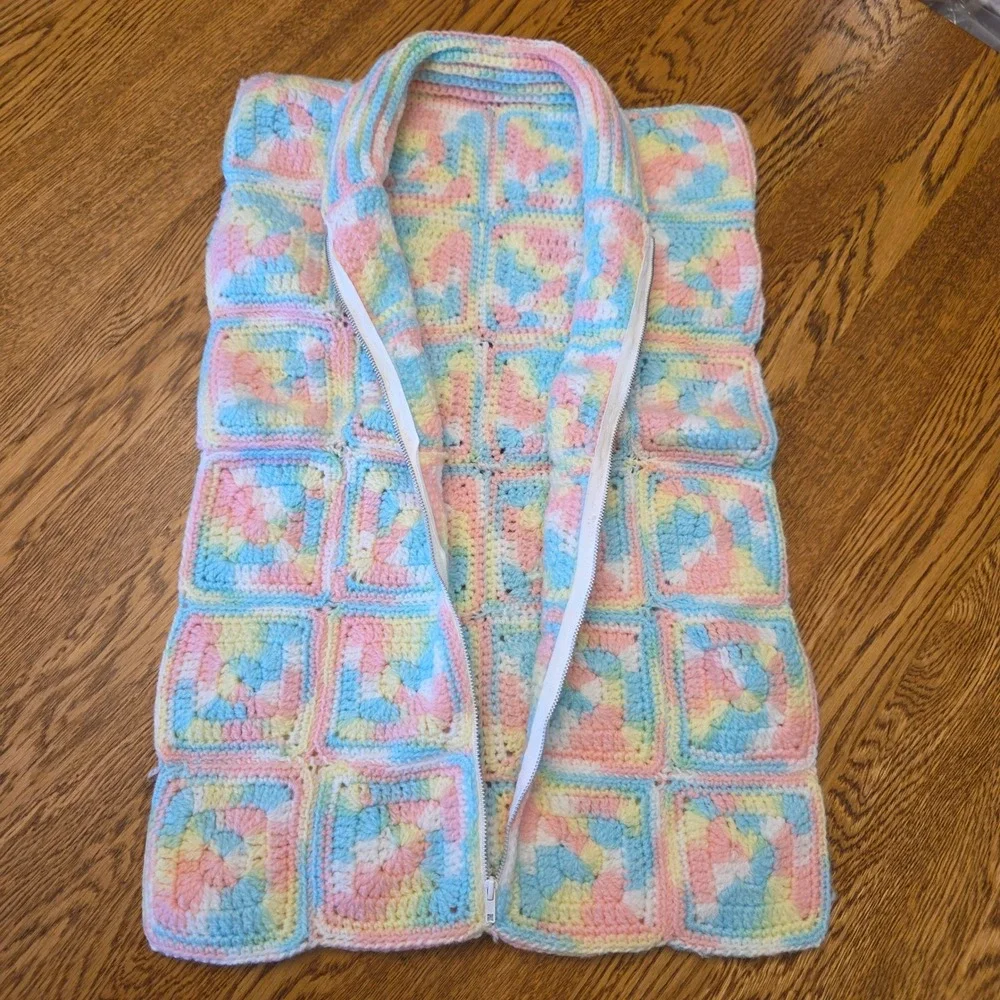 Handmade Crochet Granny Square Sleep Sack Pastel Zip‎ Front Baby Blanket Gift